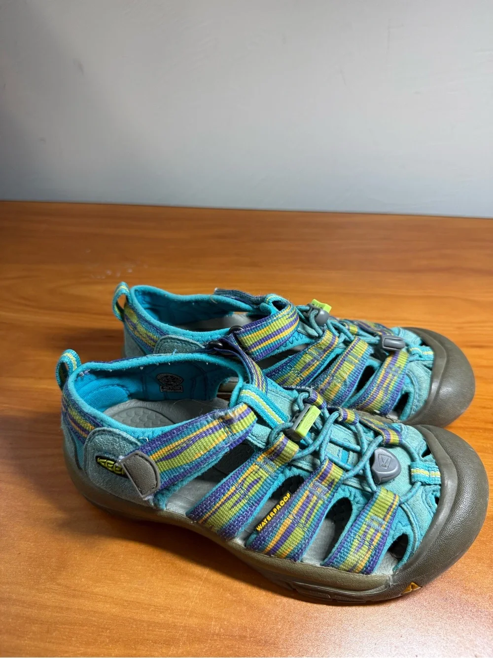 Keen Newport H2 Big Kids Sandals Water Shoes Strappy‎ Closed Toe Bungee Blue 3